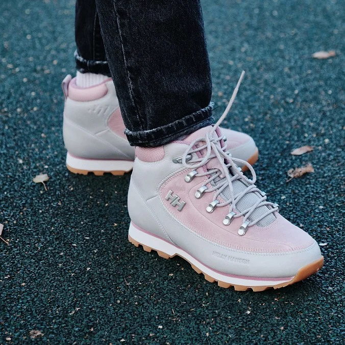 Ботинки женские зимние Helly Hansen W The Forester Silver Cloud