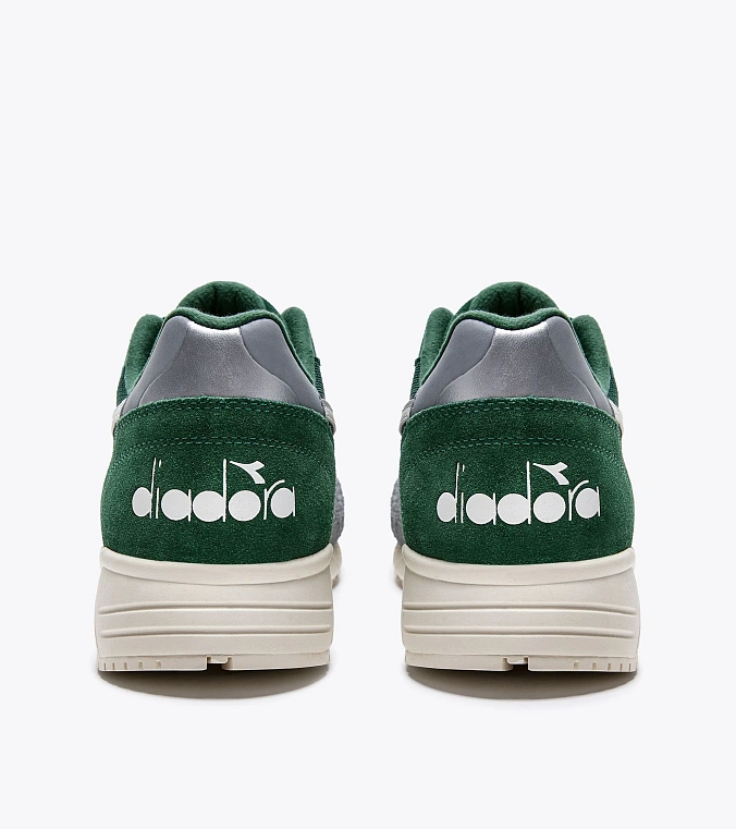 Кроссовки мужские Diadora N902 Hairy Suede Black/White/Lunar Rock/Eden